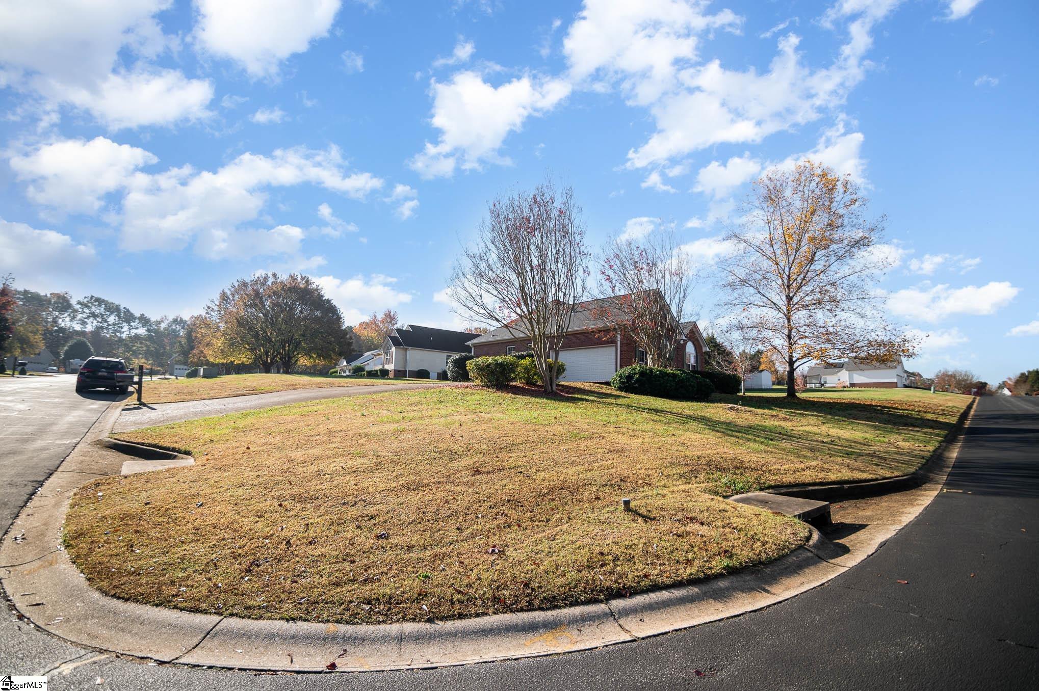 606 Brushwood Road Woodruff, SC 29388 - Photo 28 of 33 Gallery Image 28