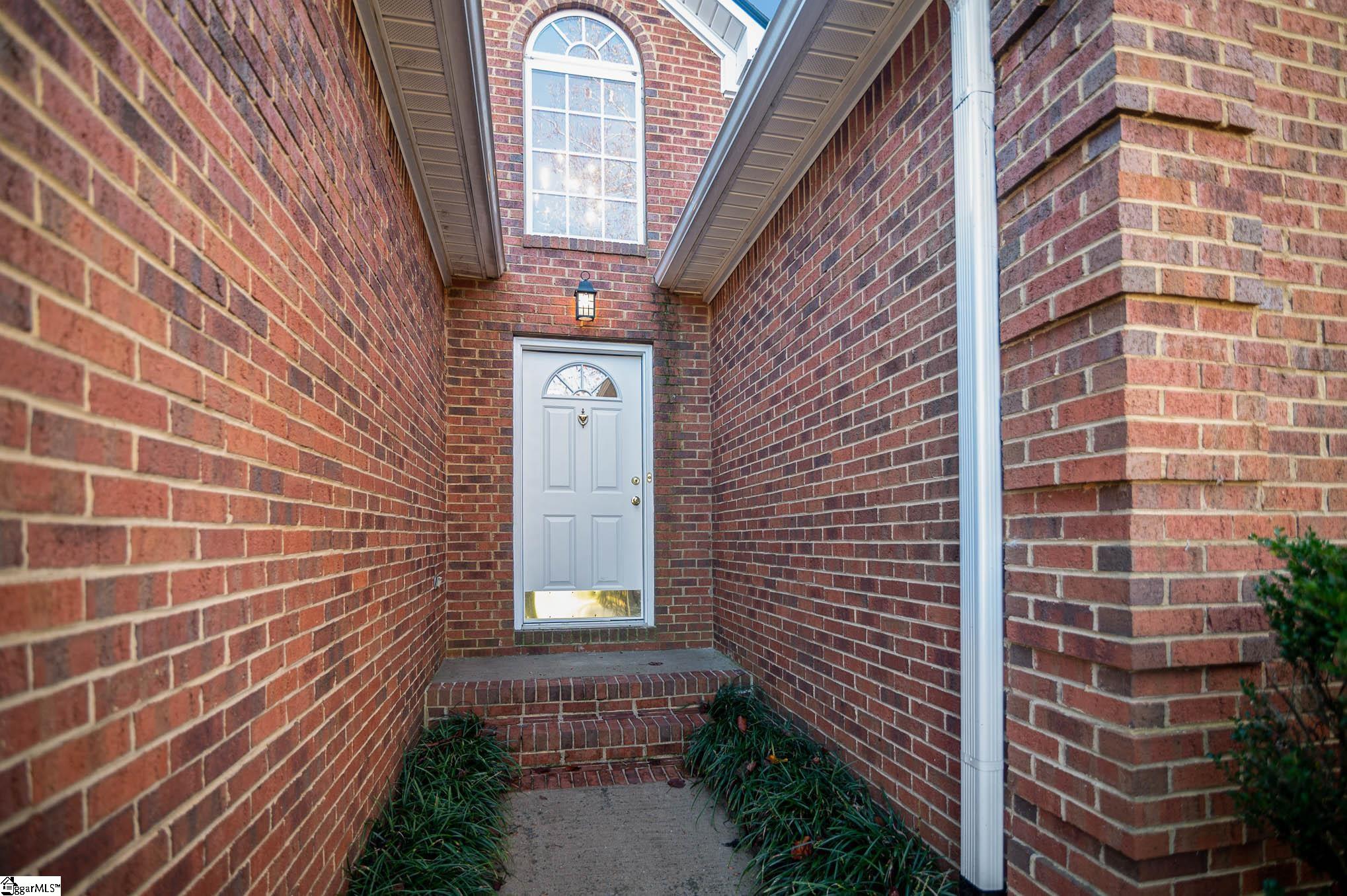 606 Brushwood Road Woodruff, SC 29388 - Photo 4 of 33 Gallery Image 4
