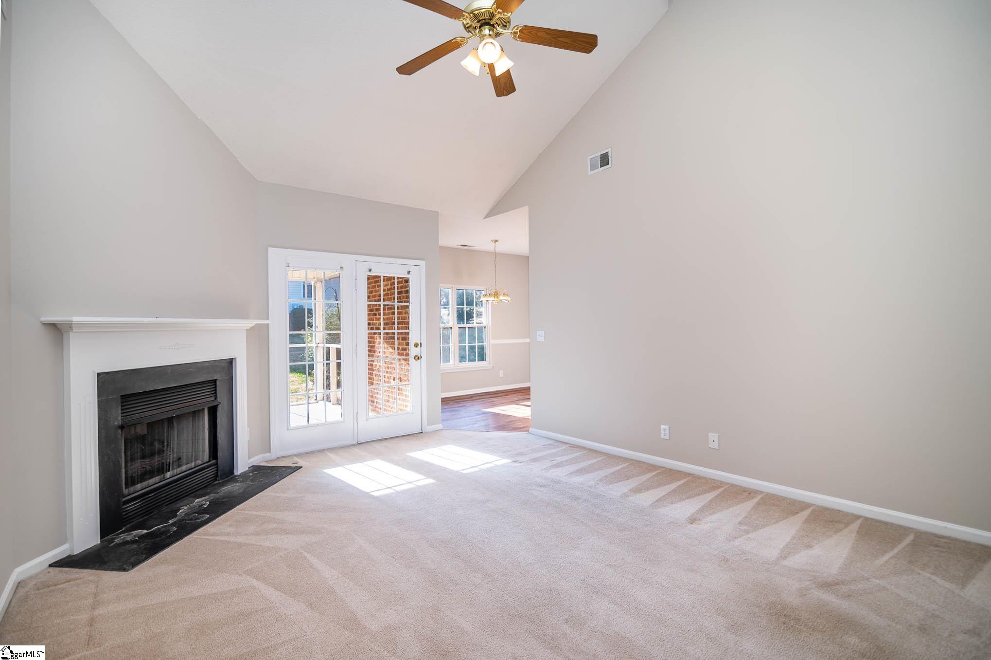606 Brushwood Road Woodruff, SC 29388 - Photo 9 of 33 Gallery Image 9
