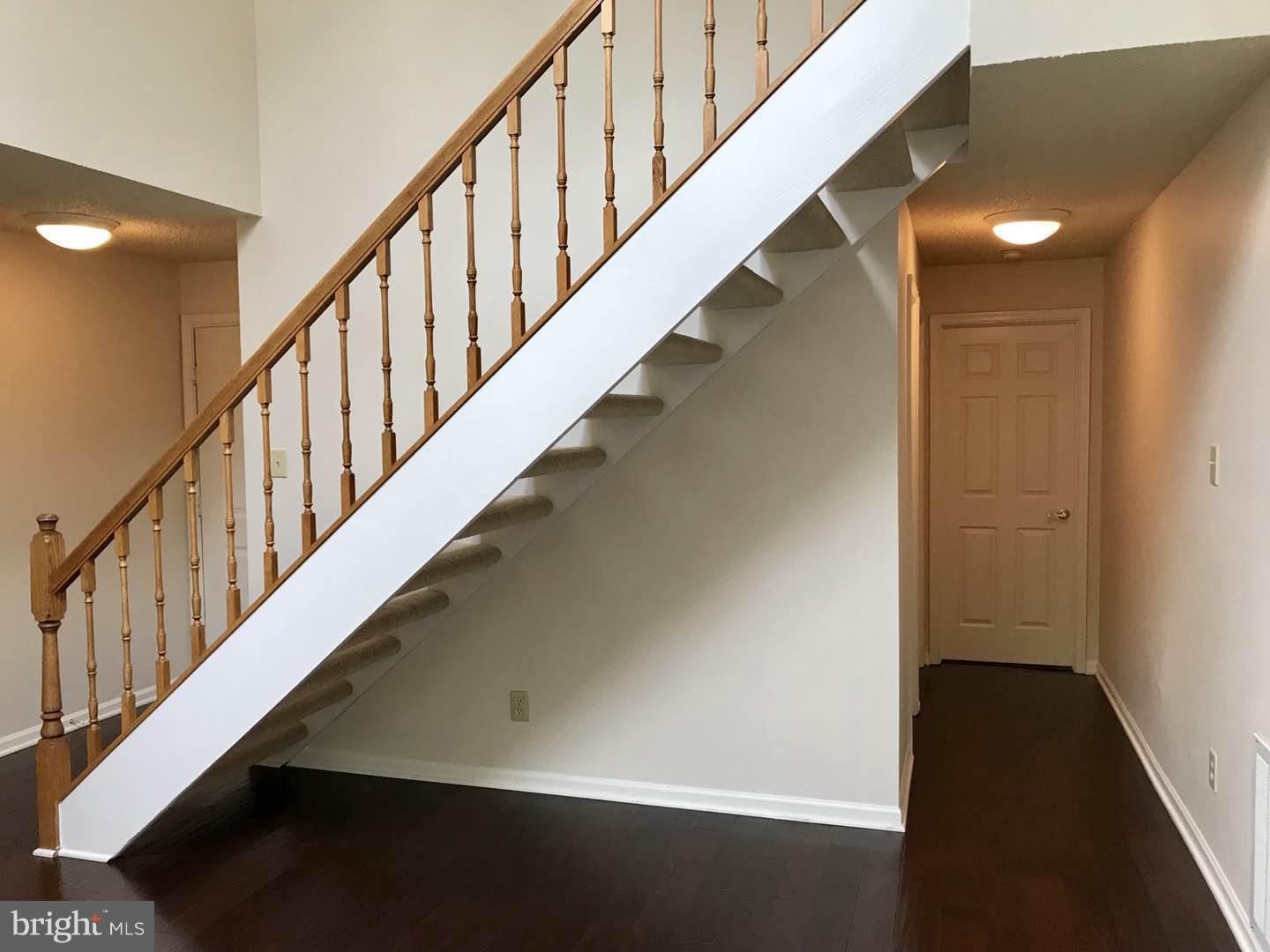 3807 Green Ridge Court, Unit 301 Fairfax, VA 22033 - Photo 13 of 30 Interior (General)
