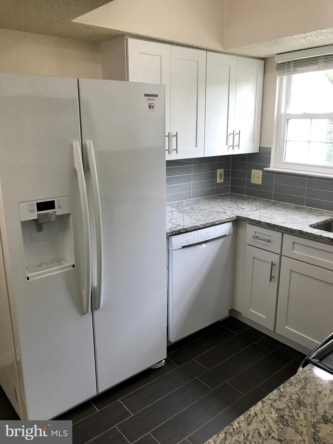 3807 Green Ridge Court, Unit 301 Fairfax, VA 22033 - Photo 5 of 30 Kitchen