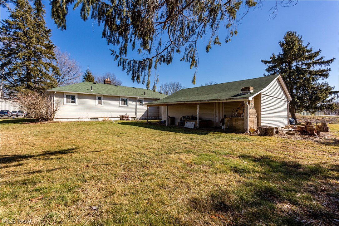 7402 Race Road North Ridgeville, OH 44039 - Photo 31 of 35