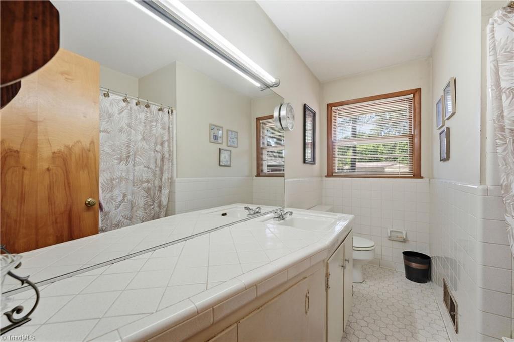 145 Webster Road Graham, NC 27253 - Photo 19 of 32