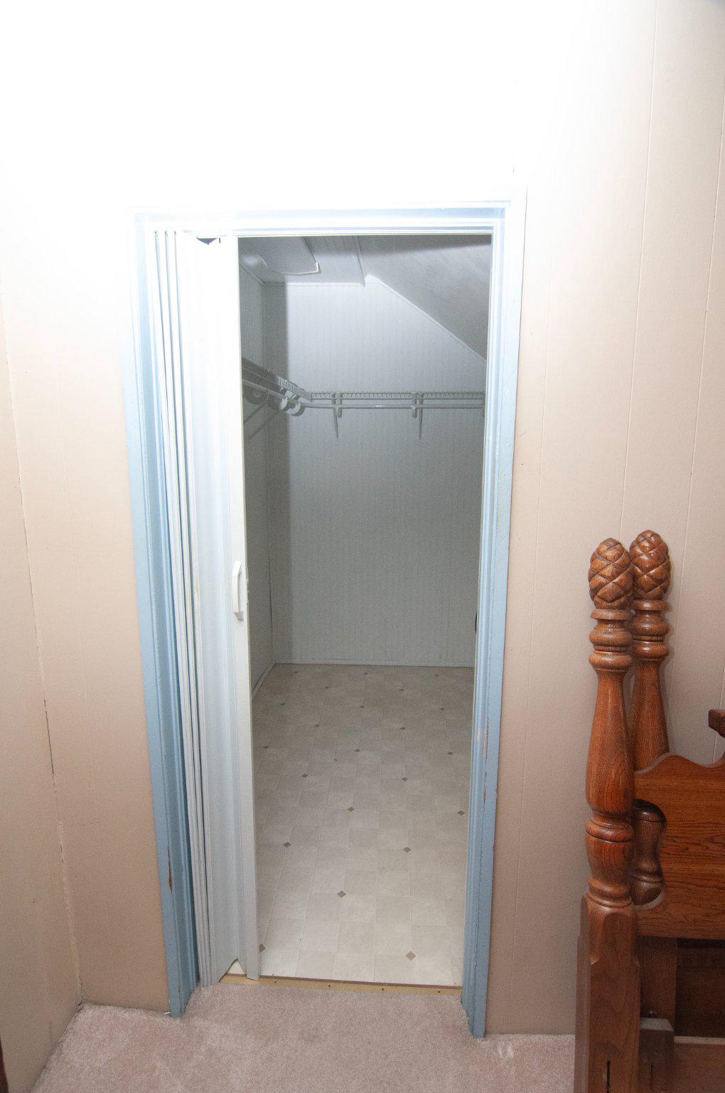 1940 South Main Road Vineland, NJ 08360 - Photo 35 of 36 Walk in closet