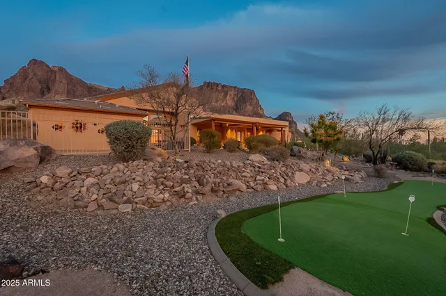 $1,395,000 | 3086 North Herrala Way, Apache Junction, AZ 85119