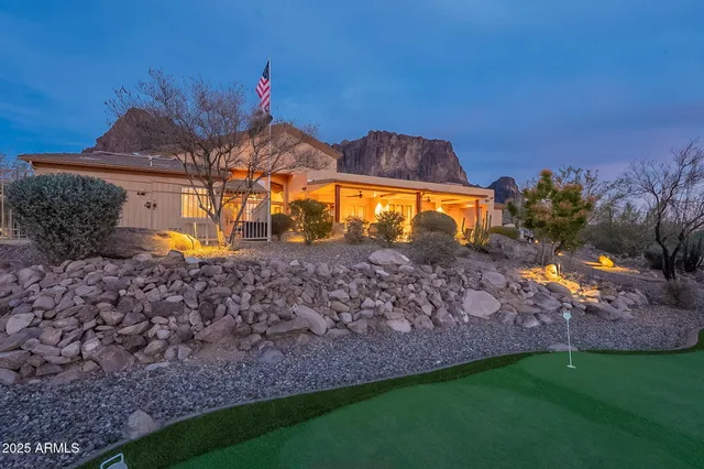 $1,395,000 | 3086 North Herrala Way, Apache Junction, AZ 85119