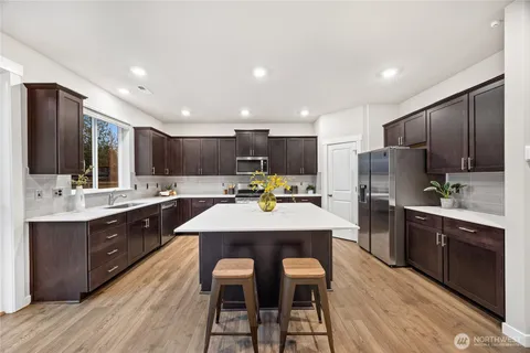 $699,950 | 15266 198th Ave Court East, Bonney Lake, WA 98391