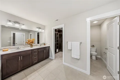 $699,950 | 15266 198th Ave Court East, Bonney Lake, WA 98391