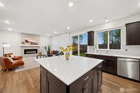 $699,950 | 15266 198th Ave Court East, Bonney Lake, WA 98391