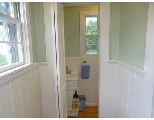 36 Marland Road Worcester, MA 01606 - Photo 19 of 24 Gallery Image 19