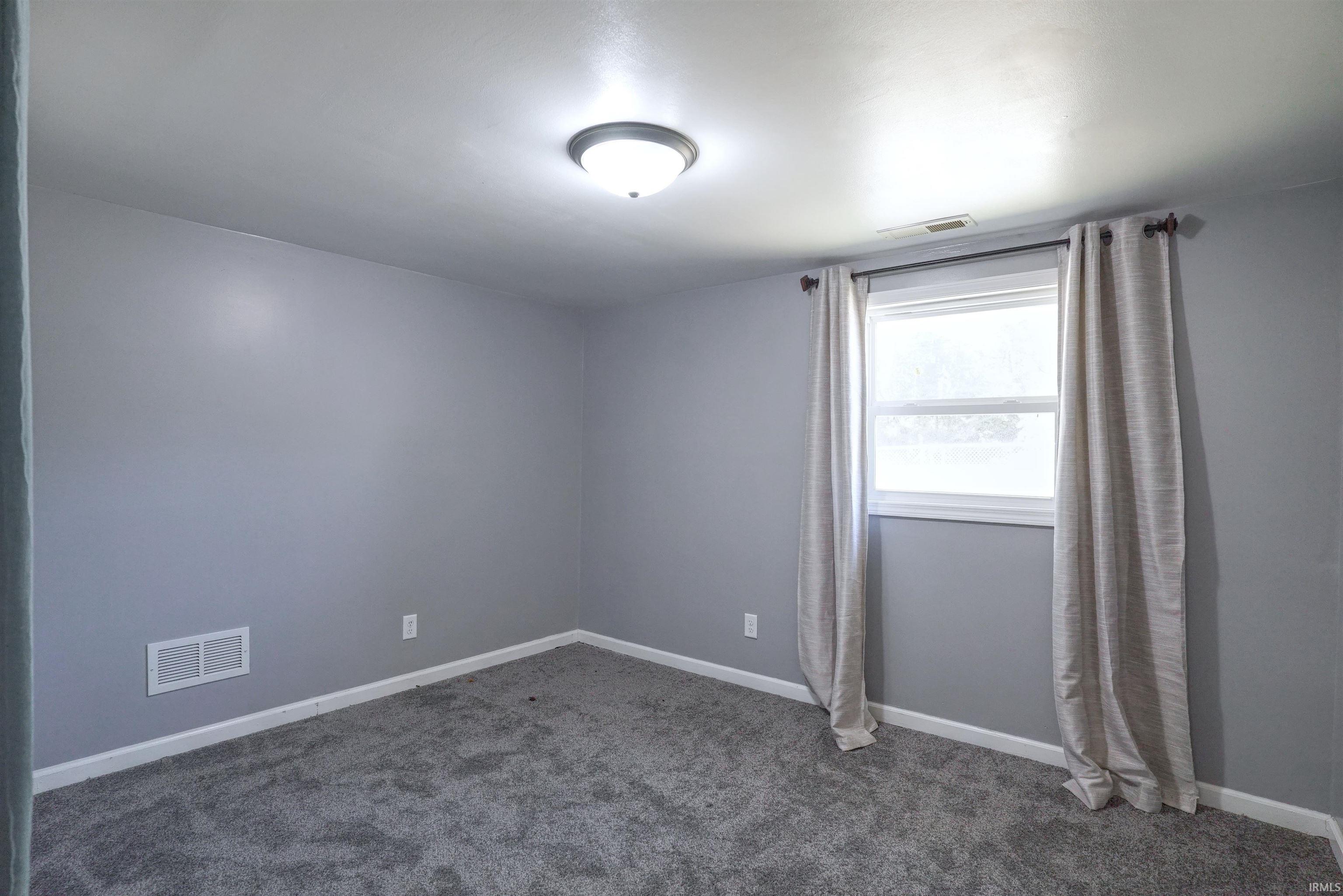 52589 Lilac Road South Bend, IN 46628 - Photo 23 of 27