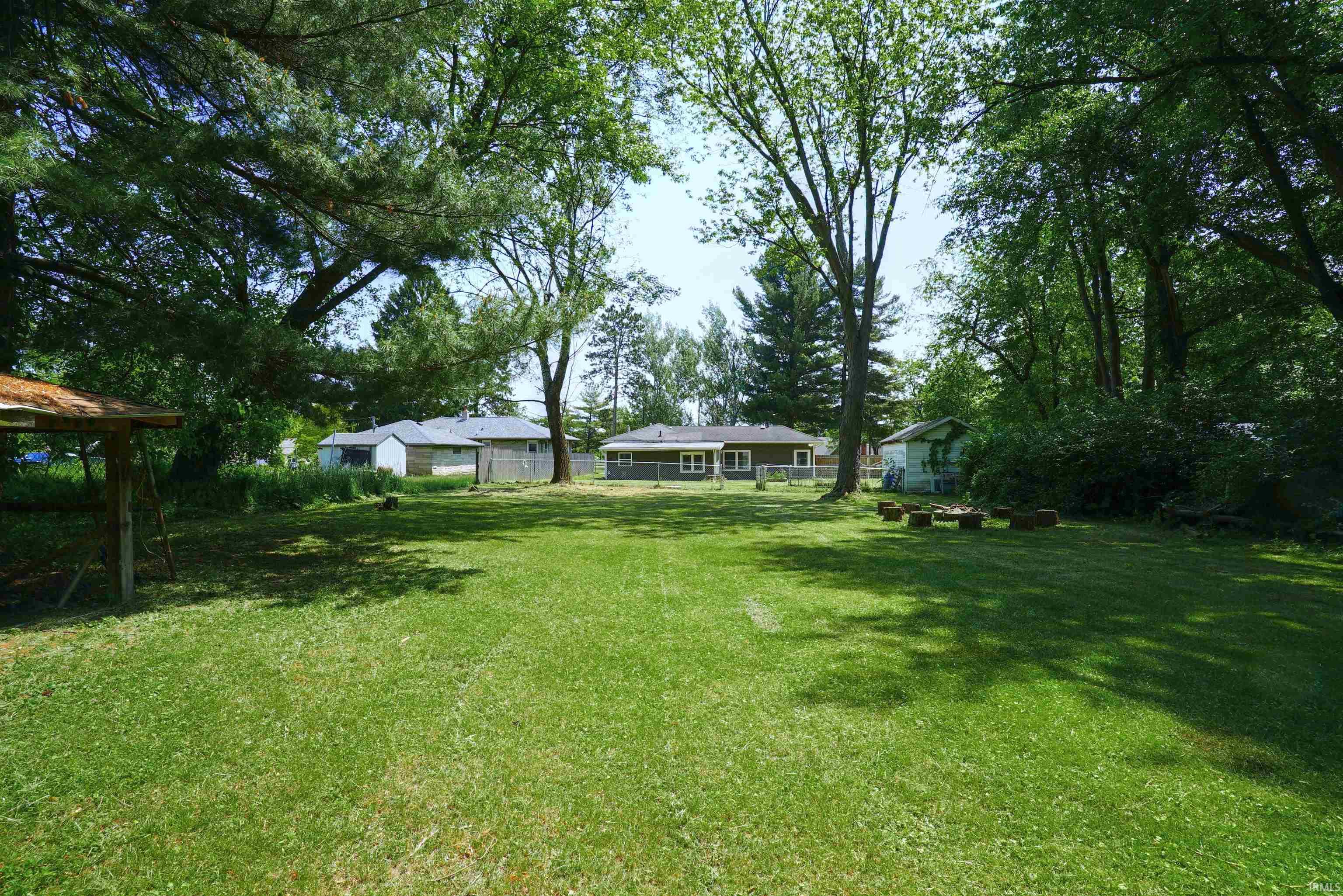 52589 Lilac Road South Bend, IN 46628 - Photo 3 of 27