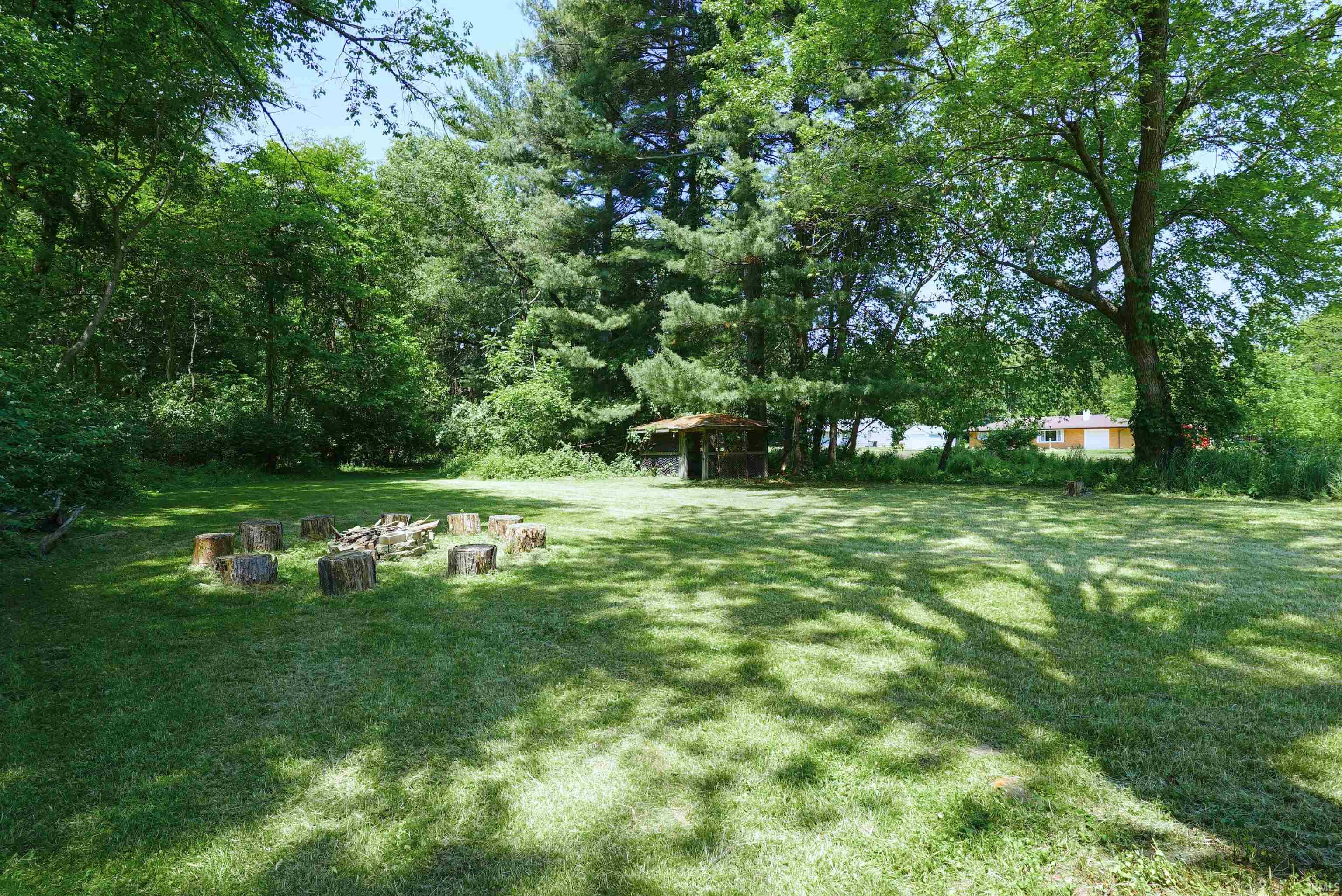52589 Lilac Road South Bend, IN 46628 - Photo 5 of 27