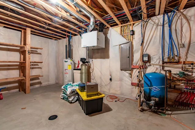 $1,650,000 | Xxxxx 530th Street, West Concord, MN 55985