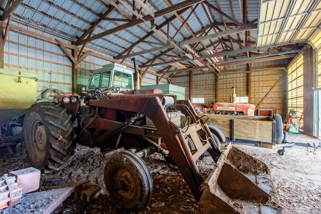 $1,650,000 | Xxxxx 530th Street, West Concord, MN 55985