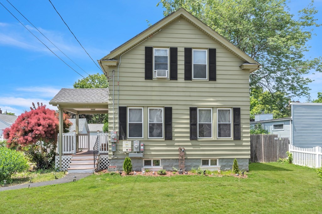 1640 Carew Street Springfield, MA 01104 - Photo 1 of 36 Gallery Image 1