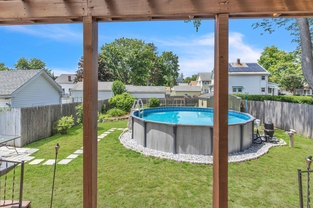 1640 Carew Street Springfield, MA 01104 - Photo 24 of 36 Gallery Image 24