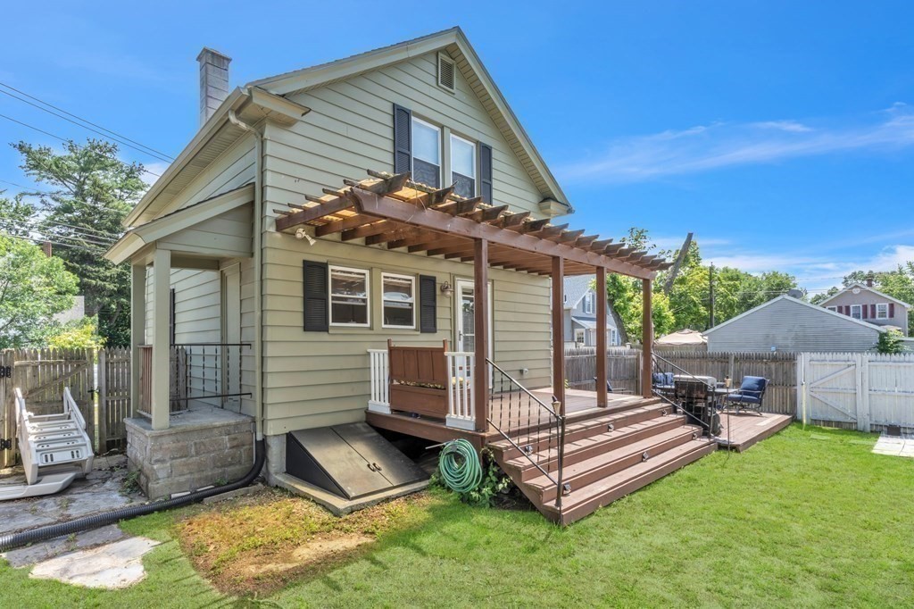 1640 Carew Street Springfield, MA 01104 - Photo 29 of 36 Gallery Image 29