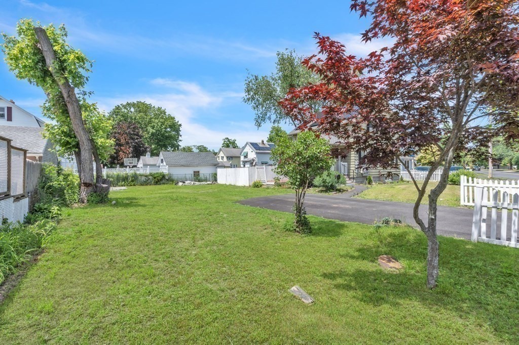 1640 Carew Street Springfield, MA 01104 - Photo 31 of 36 Gallery Image 31