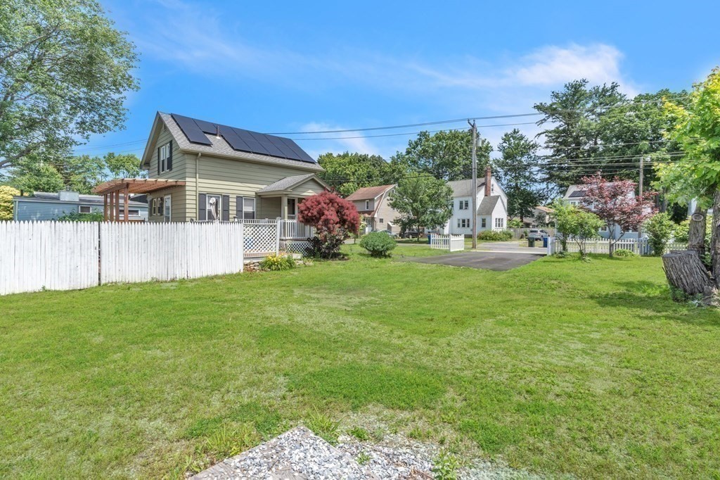 1640 Carew Street Springfield, MA 01104 - Photo 33 of 36 Gallery Image 33