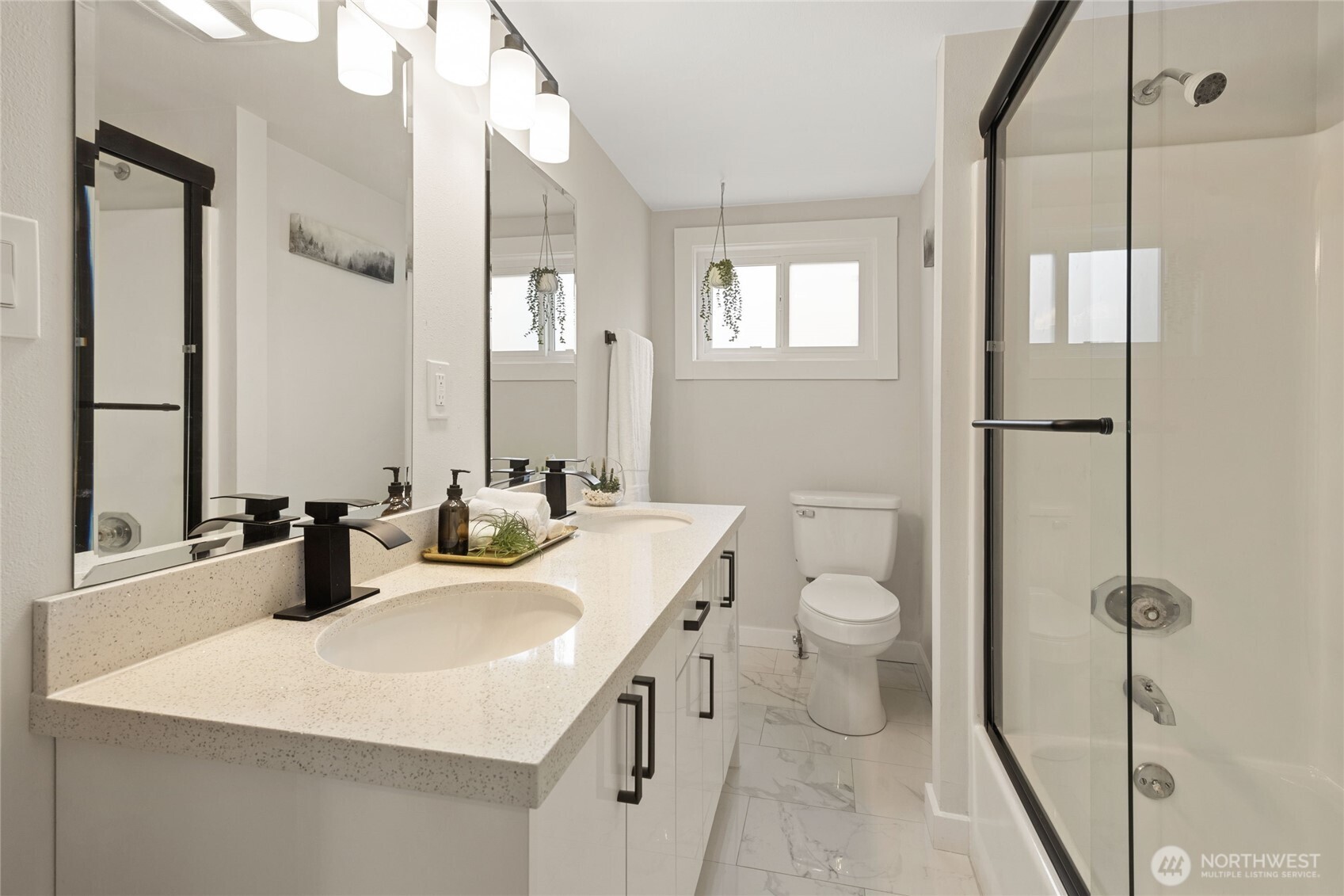 1410 J Street Bellingham, WA 98225 - Photo 21 of 31