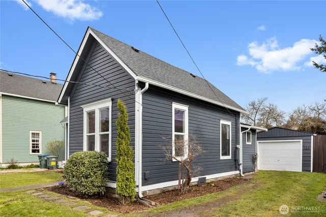 $647,499 | 1410 J Street, Bellingham, WA 98225