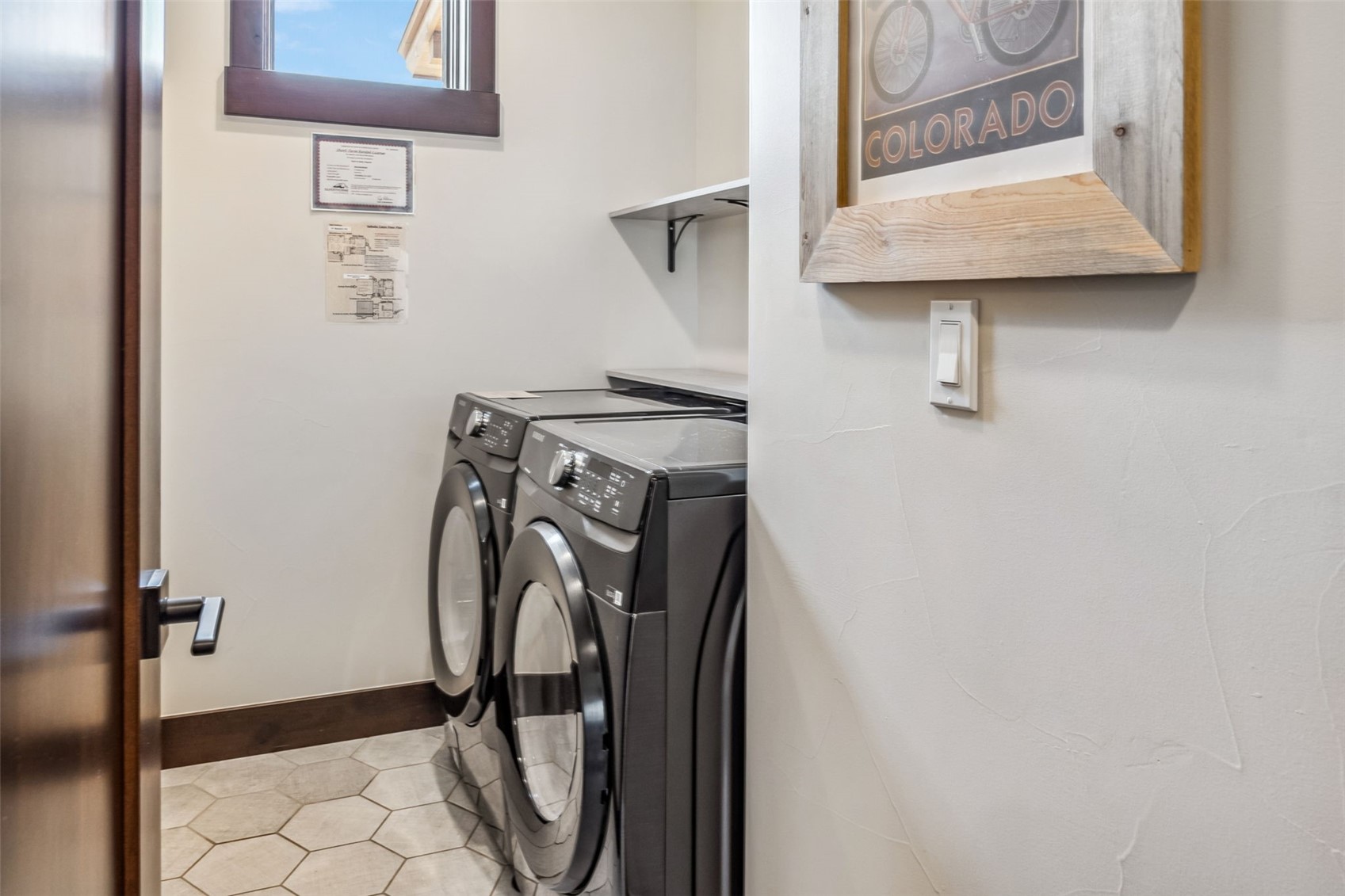 57 Beasley Road Silverthorne, CO 80498 - Photo 29 of 39 Laundry room