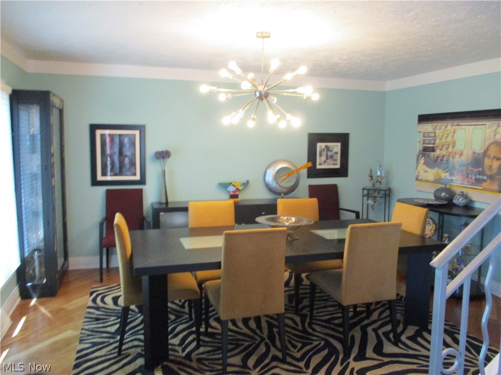 29099 Bryce Road Cleveland, OH 44124 - Photo 10 of 32 Dining Room
