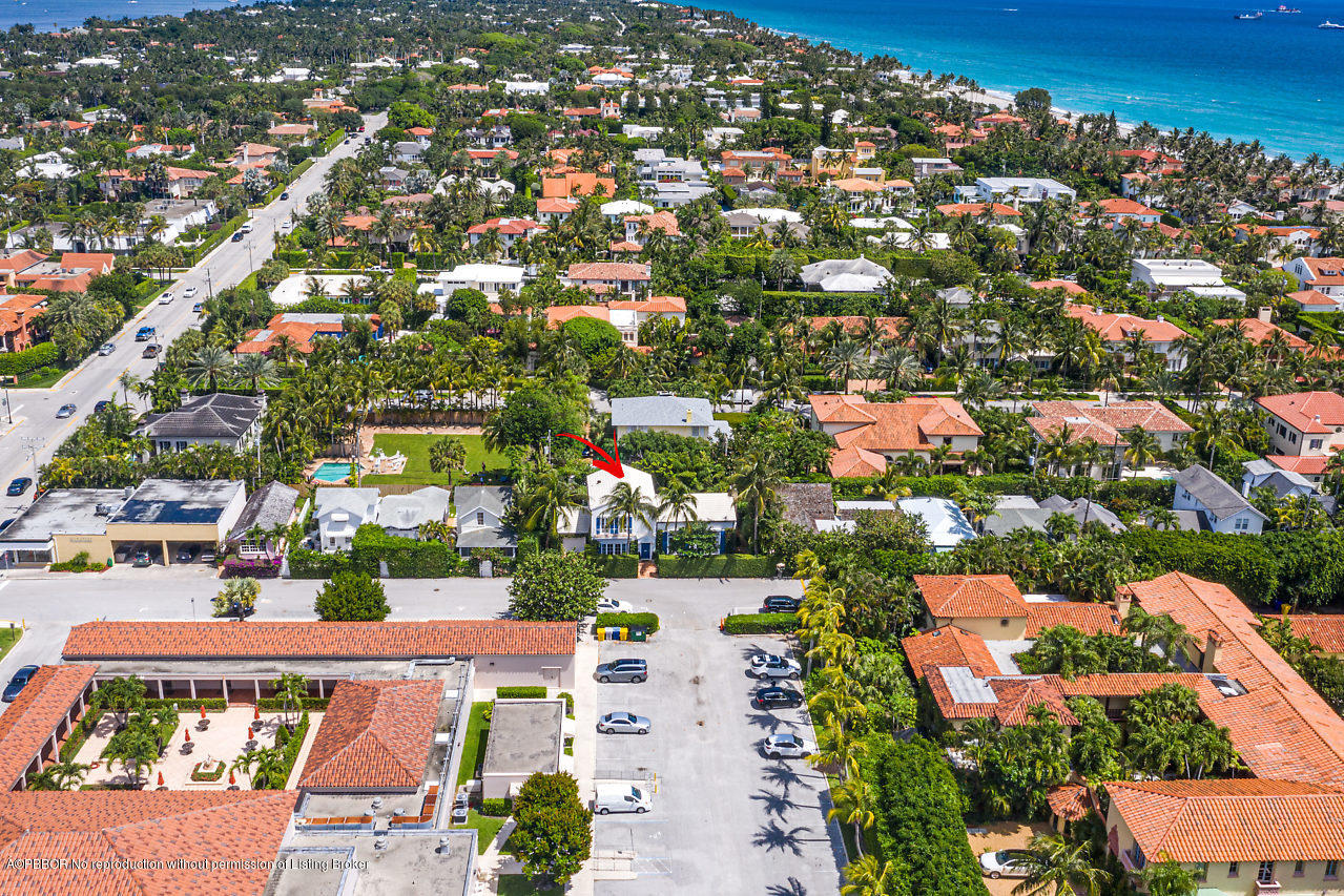 165 Root Trail Palm Beach, FL 33480 - Photo 37 of 39 an aerial view of a city