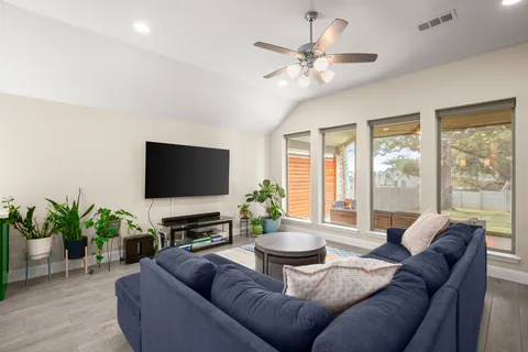 $575,000 | 1412 Spring Gulch Lane, Georgetown, TX 78628