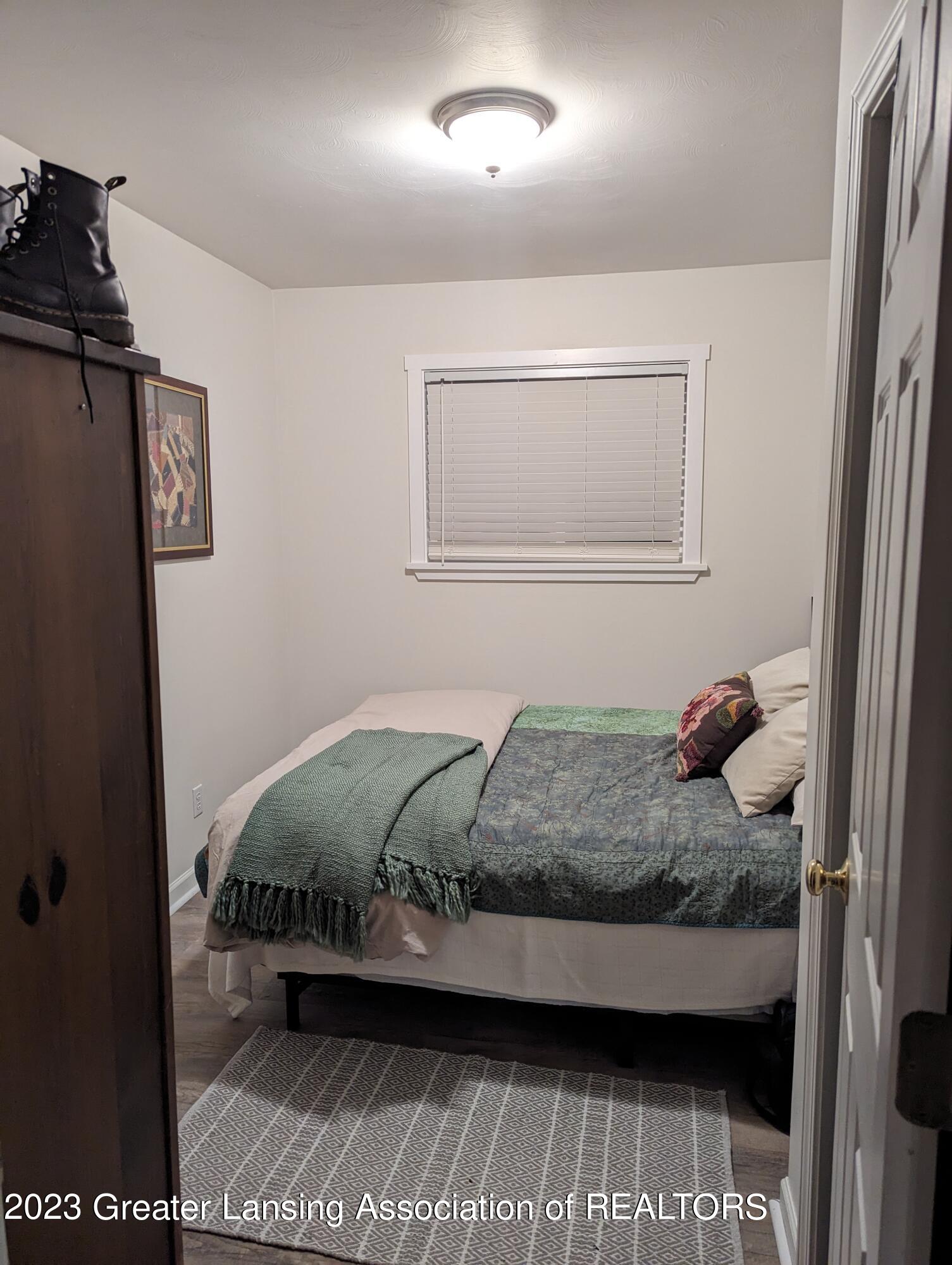 5175 Sleight Road Bath, MI 48808 - Photo 16 of 29 PXL_20231114_234753329