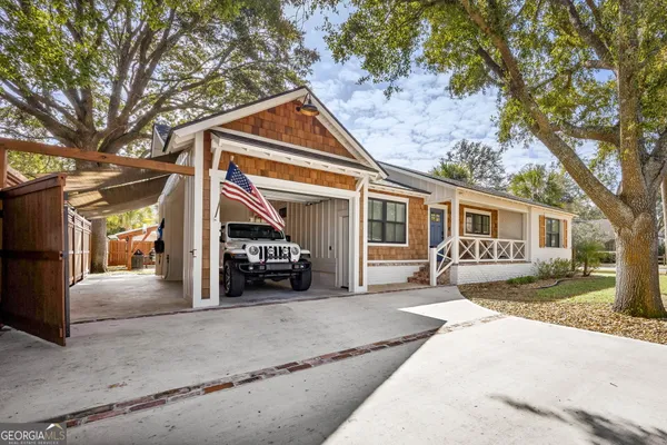 $2,149,000 | 502 1/2 Ashantilly Avenue, St. Simons, GA 31522