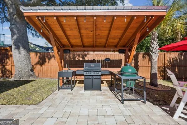 $2,149,000 | 502 1/2 Ashantilly Avenue, St. Simons, GA 31522