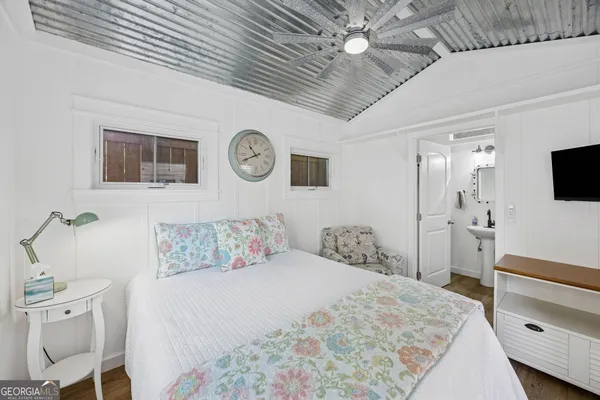 $2,200,000 | 502 1/2 Ashantilly Avenue, St. Simons, GA 31522