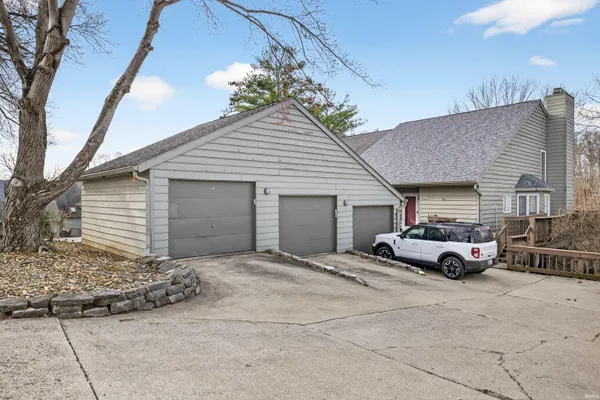 $450,000 | 9828 South Harbour Pointe Drive, Unit 11, Bloomington, IN 47401