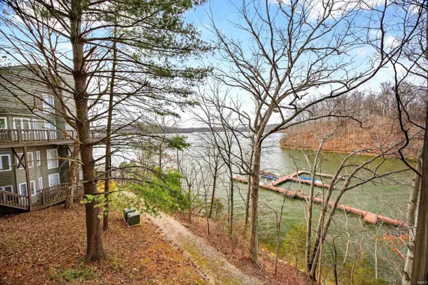 $450,000 | 9828 South Harbour Pointe Drive, Unit 11, Bloomington, IN 47401