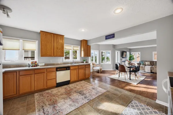 $450,000 | 9828 South Harbour Pointe Drive, Unit 11, Bloomington, IN 47401