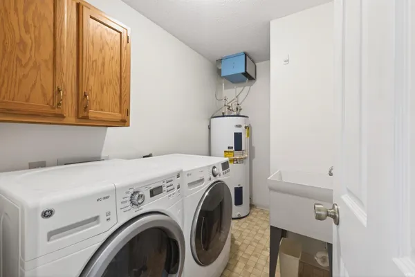 $450,000 | 9828 South Harbour Pointe Drive, Unit 11, Bloomington, IN 47401