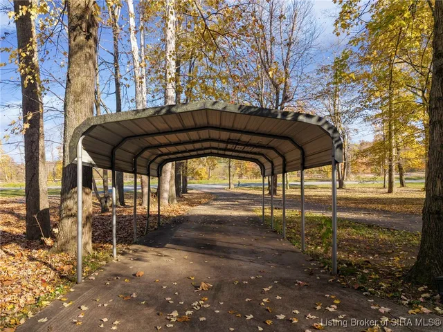 $184,999 | 17729 Highway 31 S, Henryville, IN 47126