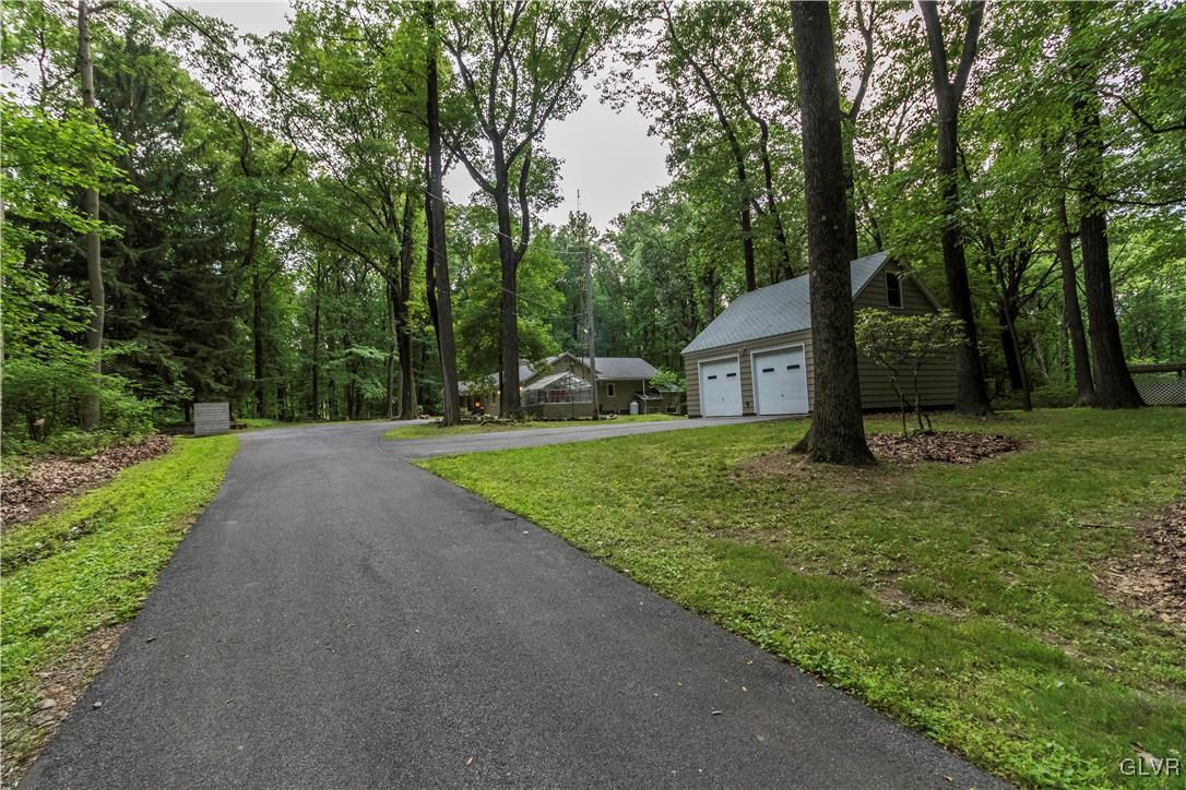 3370 Church Road Bethlehem, PA 18015 - Photo 4 of 38 Gallery Image 4
