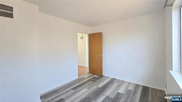 $2,200 | 619 Sussex Street, Unit 3, Harrison, NJ 07029