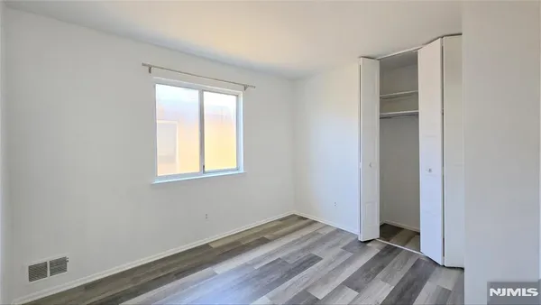 $2,300 | 619 Sussex Street, Unit 3, Harrison, NJ 07029