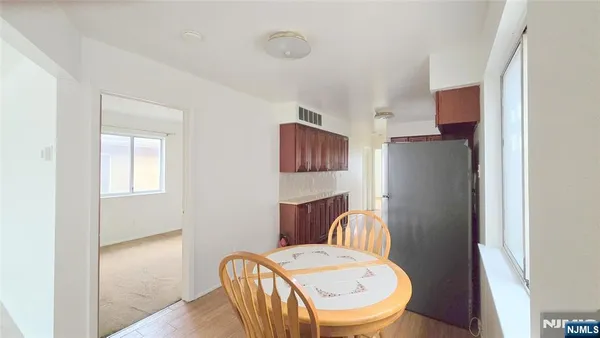 $2,200 | 619 Sussex Street, Unit 3, Harrison, NJ 07029