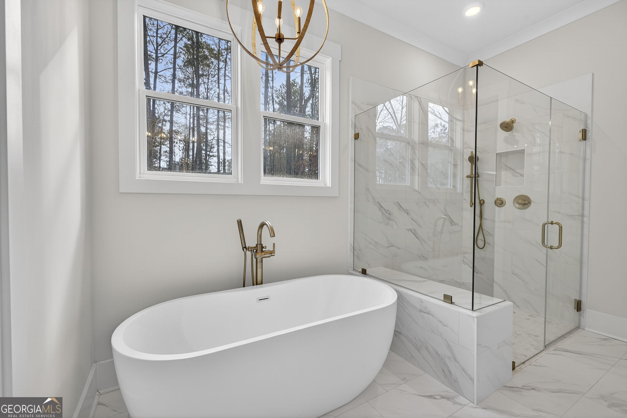 1020 Oak Valley Road Greensboro, GA 30642 - Photo 26 of 64 a white bath tub sitting next to a shower
