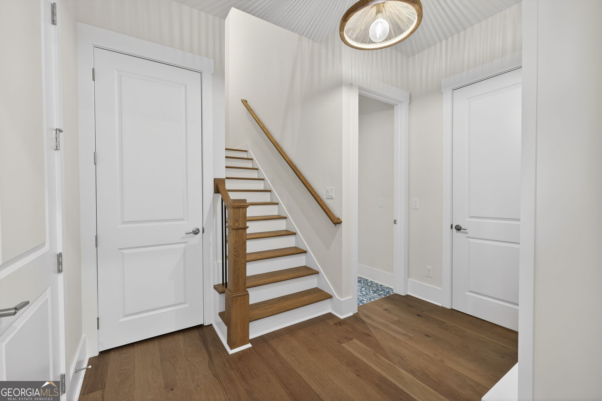 1020 Oak Valley Road Greensboro, GA 30642 - Photo 29 of 64 a view of a hallway with wooden floor and entryway