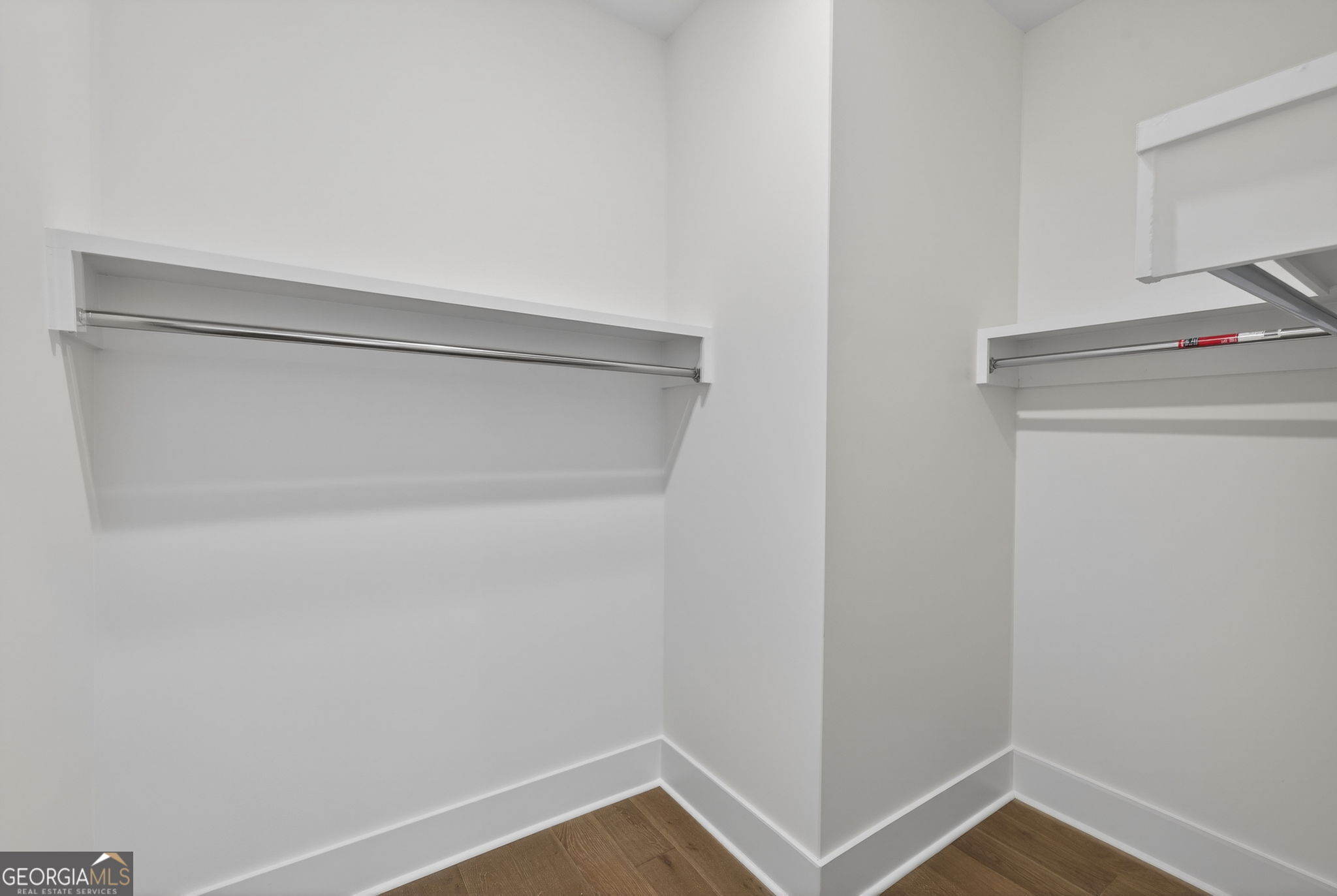 1020 Oak Valley Road Greensboro, GA 30642 - Photo 44 of 64 a view of small space with closet