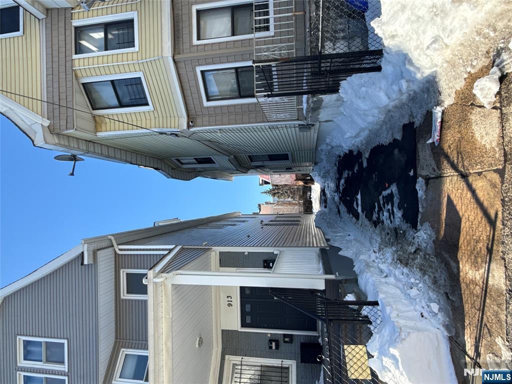 913 South 18th Street, Unit 2 Newark, NJ 07108 - Photo 24 of 27