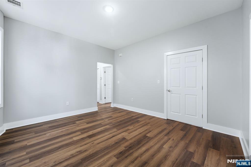 913 South 18th Street, Unit 2 Newark, NJ 07108 - Photo 9 of 27