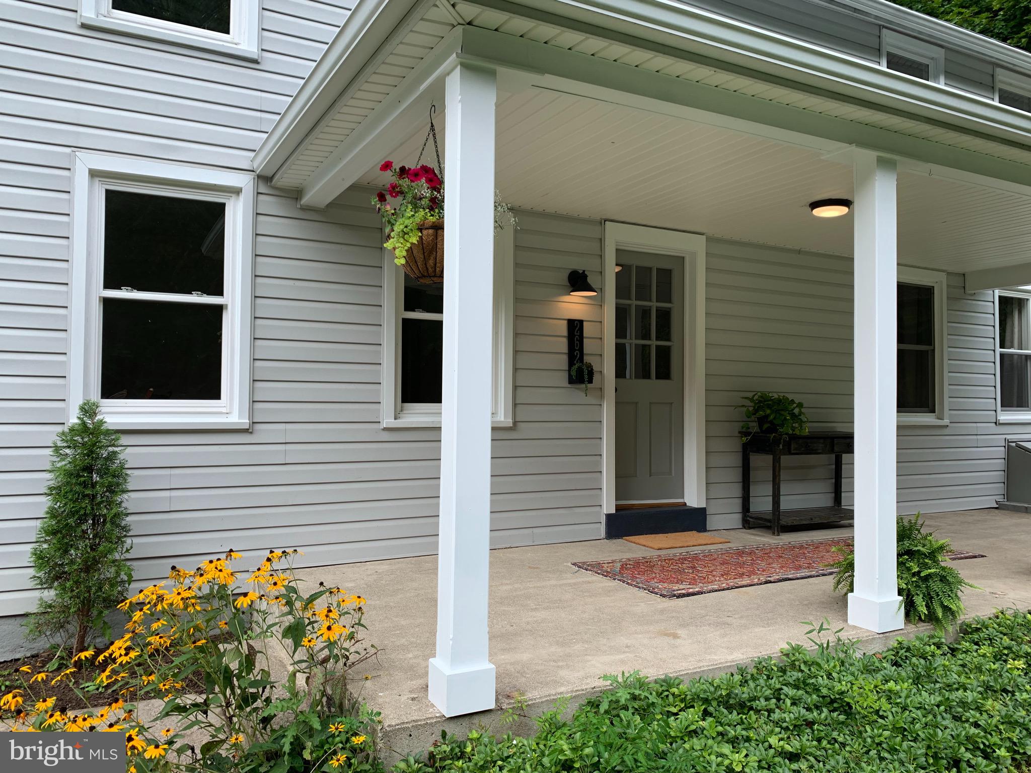 262 Red Bridge Road Kintnersville, PA 18930 - Photo 2 of 32