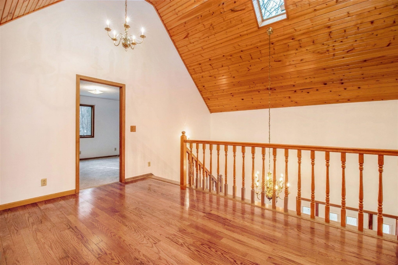 71213 State Line Road Edwardsburg, MI 49130 - Photo 9 of 40